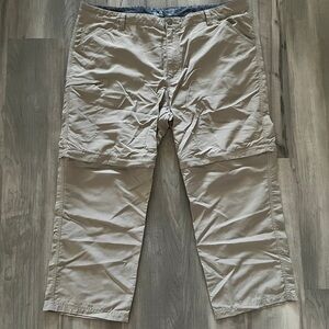 Mountain Hardwear Convertible Mens Pants 42/52 Tan